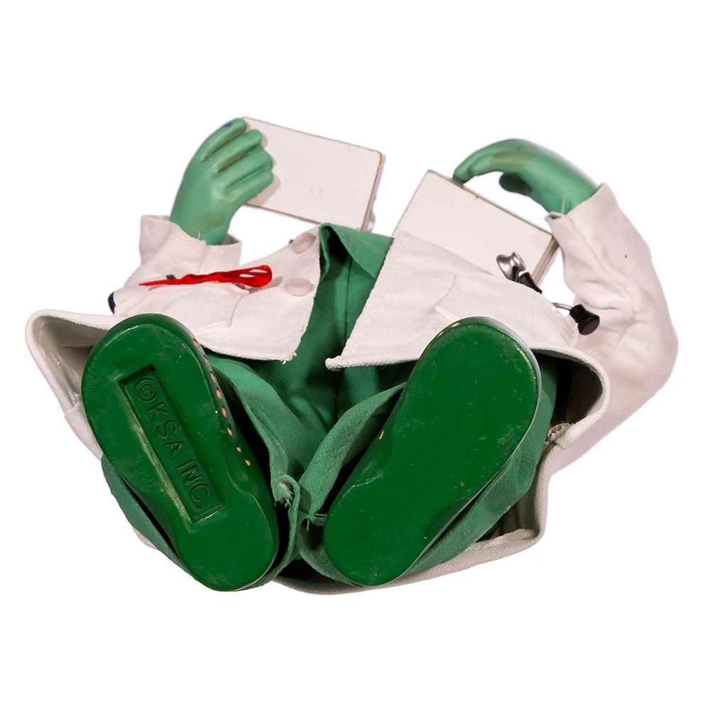 Kurt Adler 10.5-Inch Fabriche Santa Doctor - Image 7